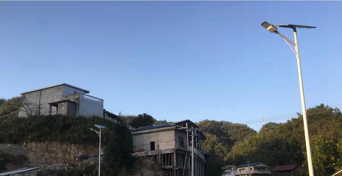 太陽(yáng)能蓄電池壞了如何換